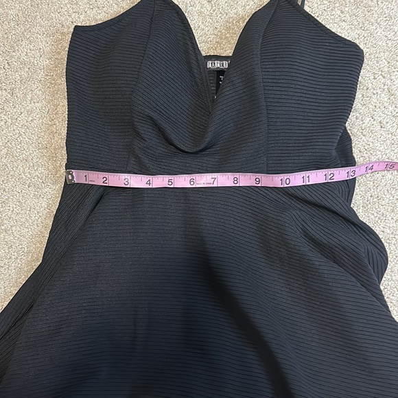 Paper Doll black plunge neck fit & flare dress M - Picture 11 of 12
